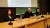 Srbija - zemlja u kojoj su pozorište i politika zamenili strane