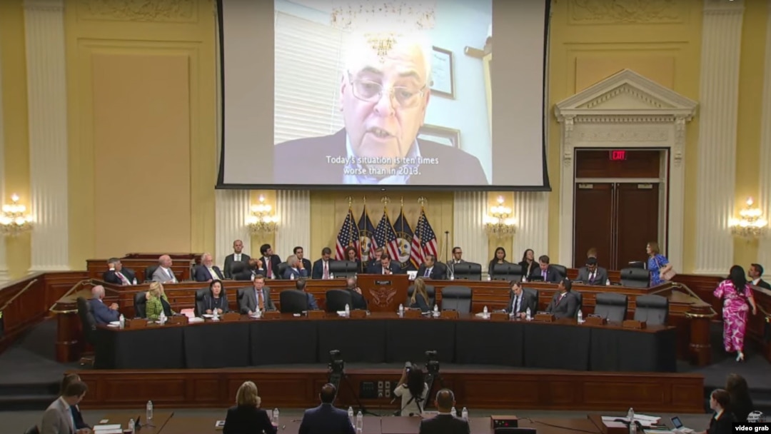 ARCHIVO: Captura de video de una audiencia del Comité Selecto de Competencia Estratégica entre Estados Unidos y el Partido Comunista Chino de la Cámara de Representantes, en Washington, DC, el 13 de julio de 2023.