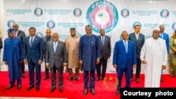 TSOHON HOTO: Shugabannin kasashen kungiyar ECOWAS/CEDEAO (Hoto: Facebook/CEDEAO/ECOWAS)