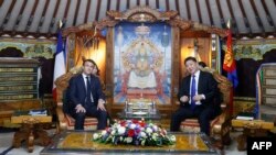 ཧྥ་རན་སིའི་སྲིད་འཛིན་དང་སོག་ཡུལ་གྱི་སྲིད་འཛིན།   