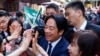 ཐེ་ཝན་སྲིད་འཛིན་འོས་མིས་ཐེ་ཝན་རྒྱལ་ཁབ་ཀྱི་བདག་དབང་ཐེ་ཝན་མི་མང་ལ་ཡོད་ཅེས་གསུངས་པ།