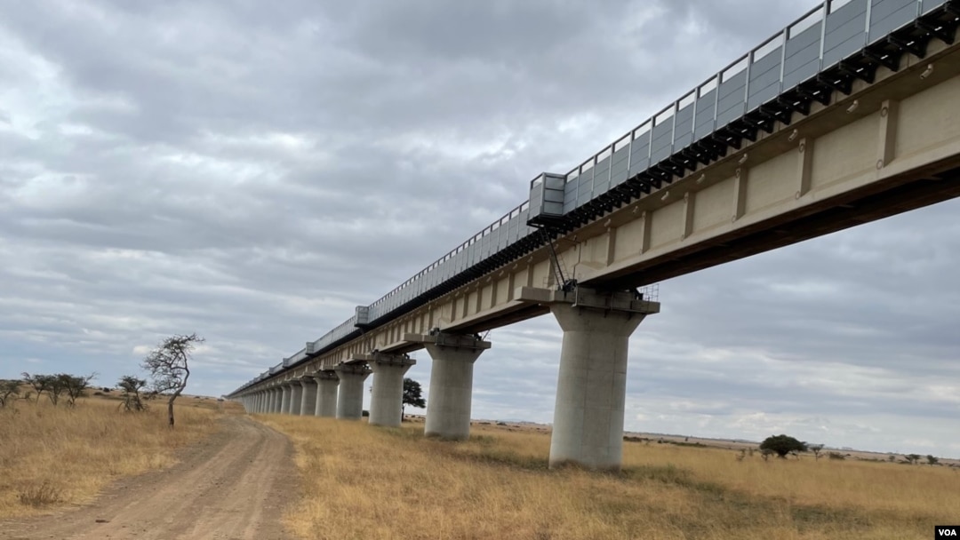 A part of Kenya's BRI-financed Standard Gauge Railway cuts through Nairobi National Park, as seen here on Aug. 6, 2023. (Mariama Diallo/VOA)