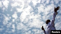 ዶ/ር መረራ ጉዲና /ፎቶ ፋይል/