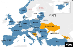 북대서양조약기구(NATO·나토) 현황. 파란색 영역이 30개 회원국. 붉은 글자로 쓴 스웨덴과 핀란드의 신규 가입에 관한 기존 회원국들의 의회 비준 절차가 진행 중이다. 노란색 영역은 그 밖에 가입을 희망한 나라들. [클릭하시면 크게 볼 수 있습니다.]