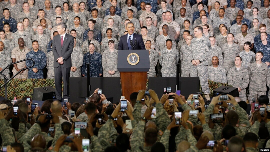 U.S. President Barack Obama addresses U.S. military personnel at U.S. military base Yongsan Garrison in Seoul, South Korea, April 26, 2014.