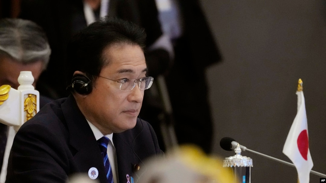 日本首相岸田文雄在柬埔寨召開的東盟峰會上。