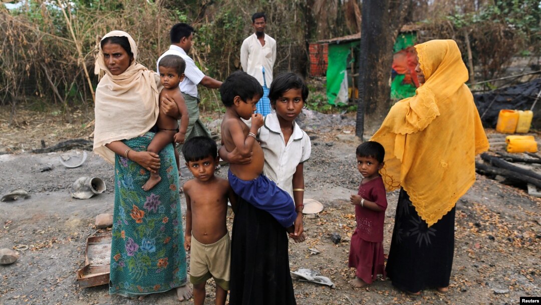  Wani kauyen kabilar Rohingya wadanda dukansu Musulmai ne