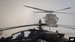 美國在敘利亞東部一個軍用基地的直升飛機(2019年11月11日）
