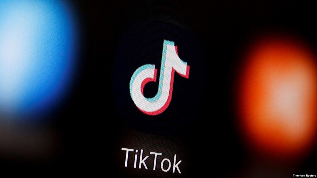 TikTok informó el miércoles 5 de agosto de 2020 que permitirá que sus usuarios reporten desinformaciones relacionadas con los comicios en la misma app.