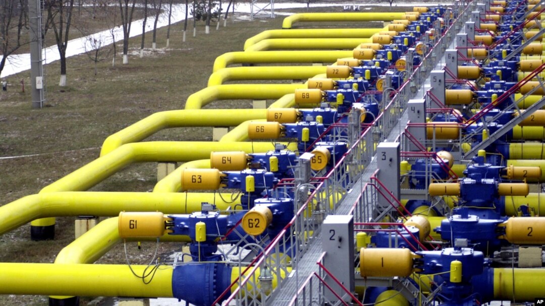 FILE - A set of pipes in a gas storage and transit point in Boyarka, just outside Kiev, Ukraine - the main conduit for Russia’s natural gas exports to Europe.