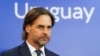 Uruguayos votan en primarias presidenciales con oposición centro-izquierda ganando terreno