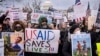 Biểu tình trước Điện Capitol phản đối việc đóng cửa USAID