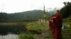 འབྲས་ལྗོངས་ཀྱི་བྱང་ཕྱོགས་སུ་ཆུ་ལོག་བརྒྱུགས་ཏེ་ཡུལ་སྐོར་བ་བཀག་སྡོམ།