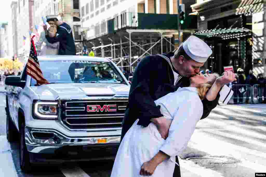 People attend the Veterans Day parade in New York City, Nov. 11, 2018.