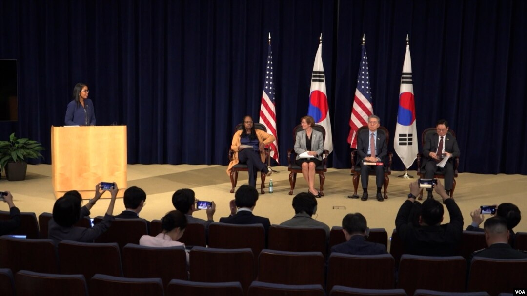 4일 워싱턴 DC 국무부 청사에서 제5차 확장억제전략협의체(EDSCG) 회의 후 기자회견이 열렸다.