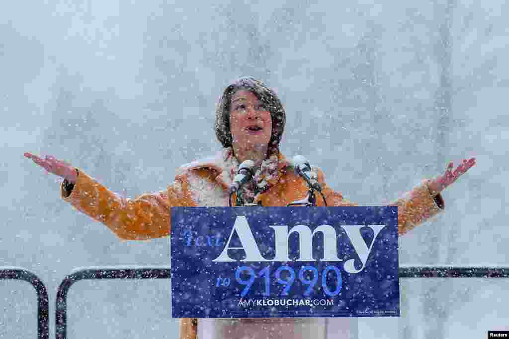 U.S. Senator Amy Klobuchar announces her candidacy for the 2020 Democratic presidential nomination in Minneapolis, Minnesota, Feb. 10, 2019.