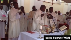 Missa de corpo presente de Dom Luís María Pérez de Onraita, Malanje, Angola