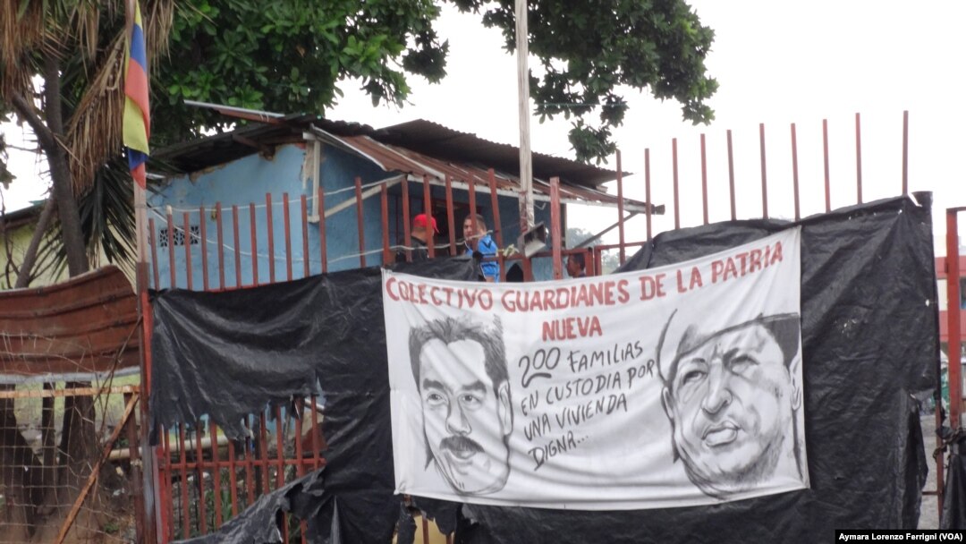 El gobierno del presidente Maduro se sustenta en la imagen del expresidente Hugo Chávez.