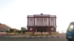 Namibe: Trabalhadores despedidos ganham em tribunal - 2:331