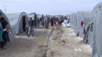 Kobani Fighting Sends 400,000 Refugees to Turkey