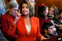 Líder de la Minoría en el Senado de EE.UU., Nancy Pelosi legisladora por California. Dic. 19, 2017.