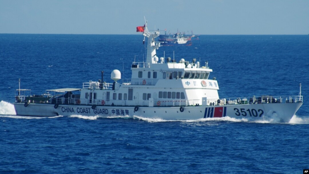 日本海上保安廳第11管區2016年8月6日公開了當天上午拍攝到在尖閣諸島(釣魚島)附近海域航行的中國海警艦艇照片。