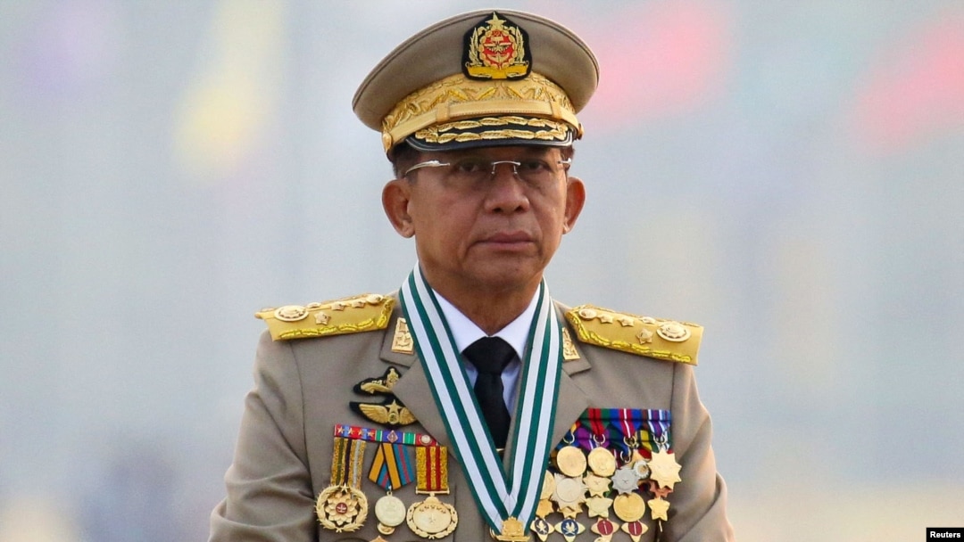 國際刑事法院首席檢察官指控緬甸軍政府領導人敏昂萊需為針對羅興亞人的“種族清洗”罪行負責。 (路透：2021年3月27日)