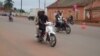 Moto-taxistas em Malanje