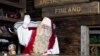 As Arctic climate warms, even Santa runs short of snow