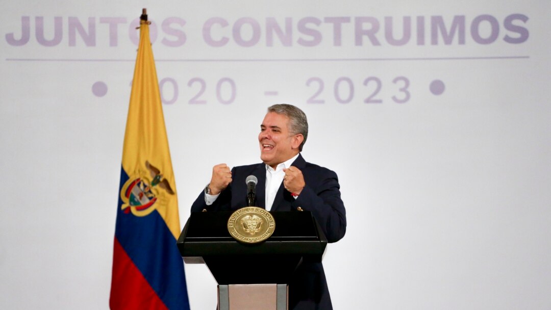 El presidente colombiano, Iván Duque, se ha visto obligado a convocar una reunión con organizaciones civiles para tratar los temas por los que protesta la ciudadanía.