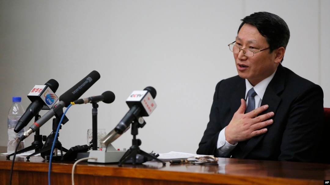 지난 2014년 2월 북한에 억류 중인 한국인 개신교 선교사 김정욱 씨가 평양에서 기자회견을 가졌다.