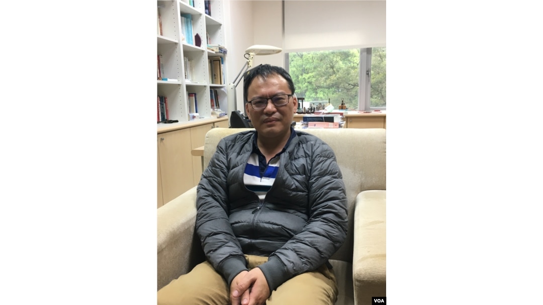 中研院政治所研究員蔡文軒(美國之音陳筠拍攝)