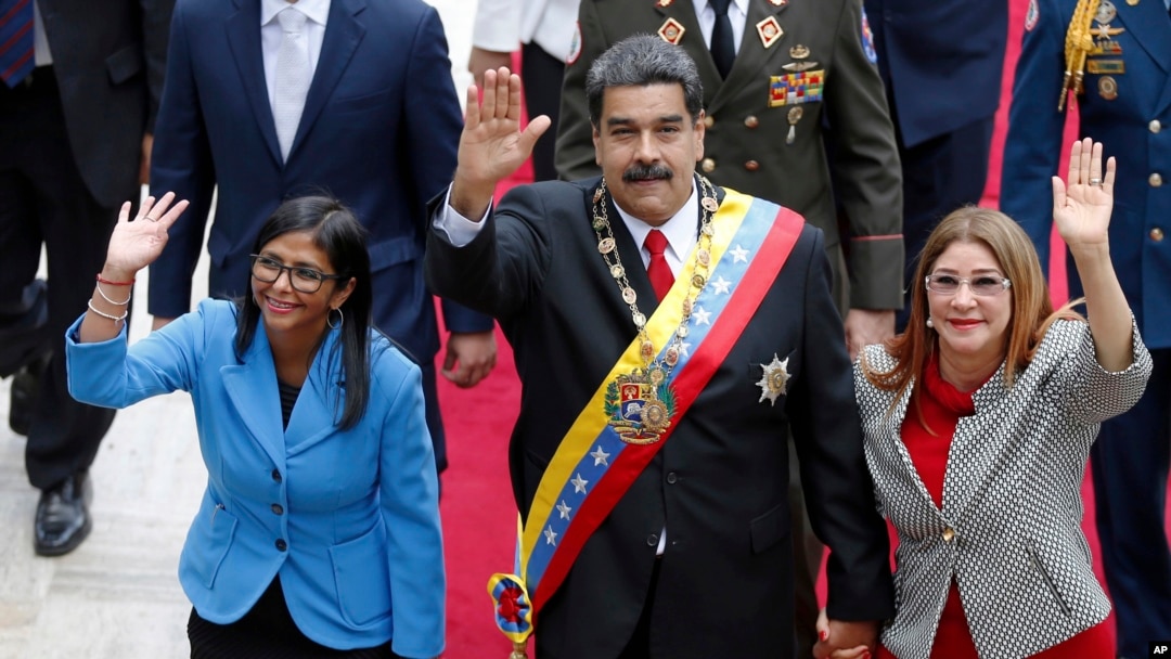 El anuncio lo hizo la vicepresidenta del gobierno de Nicolás Maduro, Delcy Rodríguez, a través de Twitter.