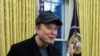 Ông Elon Musk tại Phòng Bầu dục, Tòa Bạch Ốc, ngày 11/2/2025.