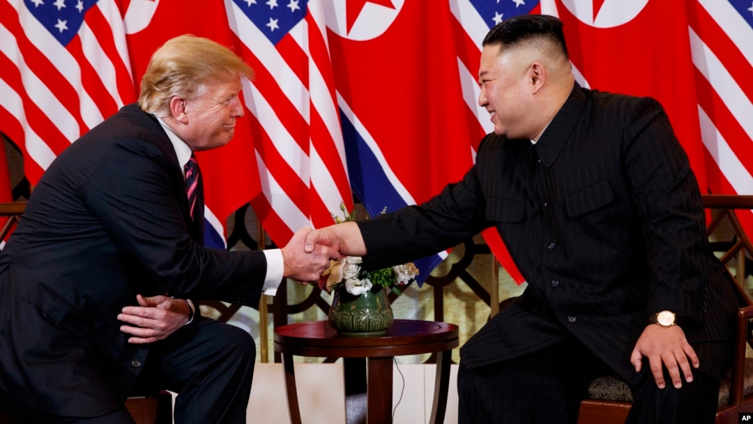 지난해 2월 베트남 하노이에서 도널드 트럼프 미국 대통령과 김정은 북한 국무위원장의 2차 정상회담이 열렸다.