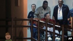Noriega fue recluido en una cárcel cercana al Canal de Panamá inmediatamente después de su repatriación desde Francia en diciembre de 2011 para que pagase varias condenas por asesinatos de opositores.