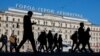 In Russia, Critics Say Return to Totalitarianism is Easy Step