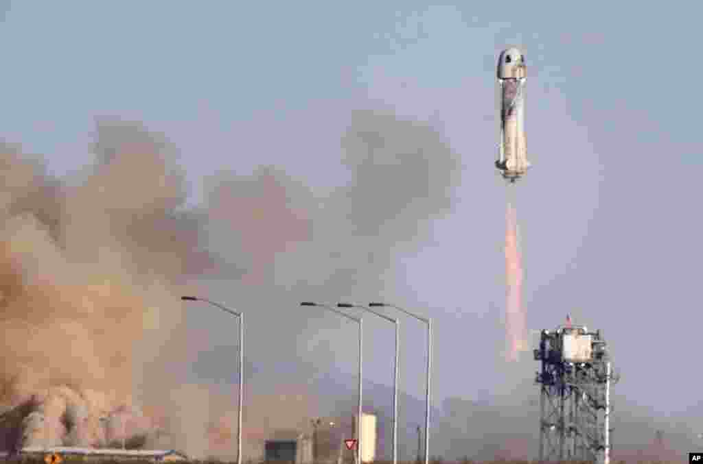Blue Origin's New Shepard rocket launches from its spaceport near Van Horn, Texas, Dec. 11, 2021.