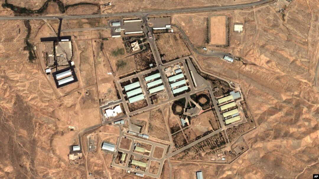 Foto de satélite proporcionada or DigitalGlobe y el Instituto para la Ciencia y la Seguridad Internacional, del sistio de Parchin, al sureste de Teherán.