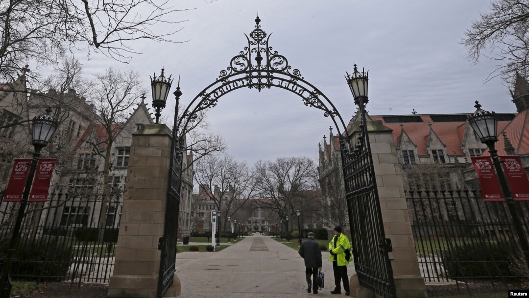 FILE — The University of Chicago is one of several large-scale universities in the American Midwest. 