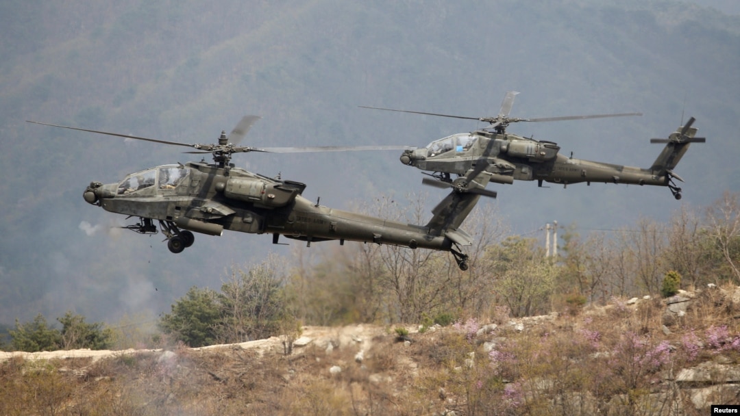 미 육군 AH-64 아파치 공격헬기 부대가 한국 포천 사격장에서 열린 미한 실사격훈련에 참가했다. (자료사진)